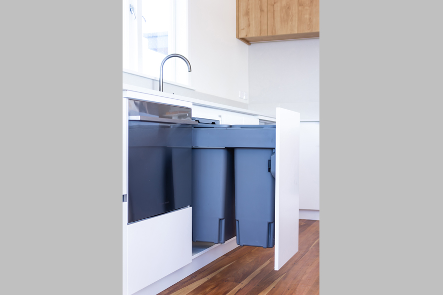 Kitchen Link Cool White project image 26