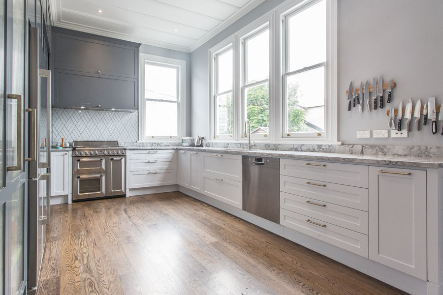 Kitchen Link Traditional project image 16